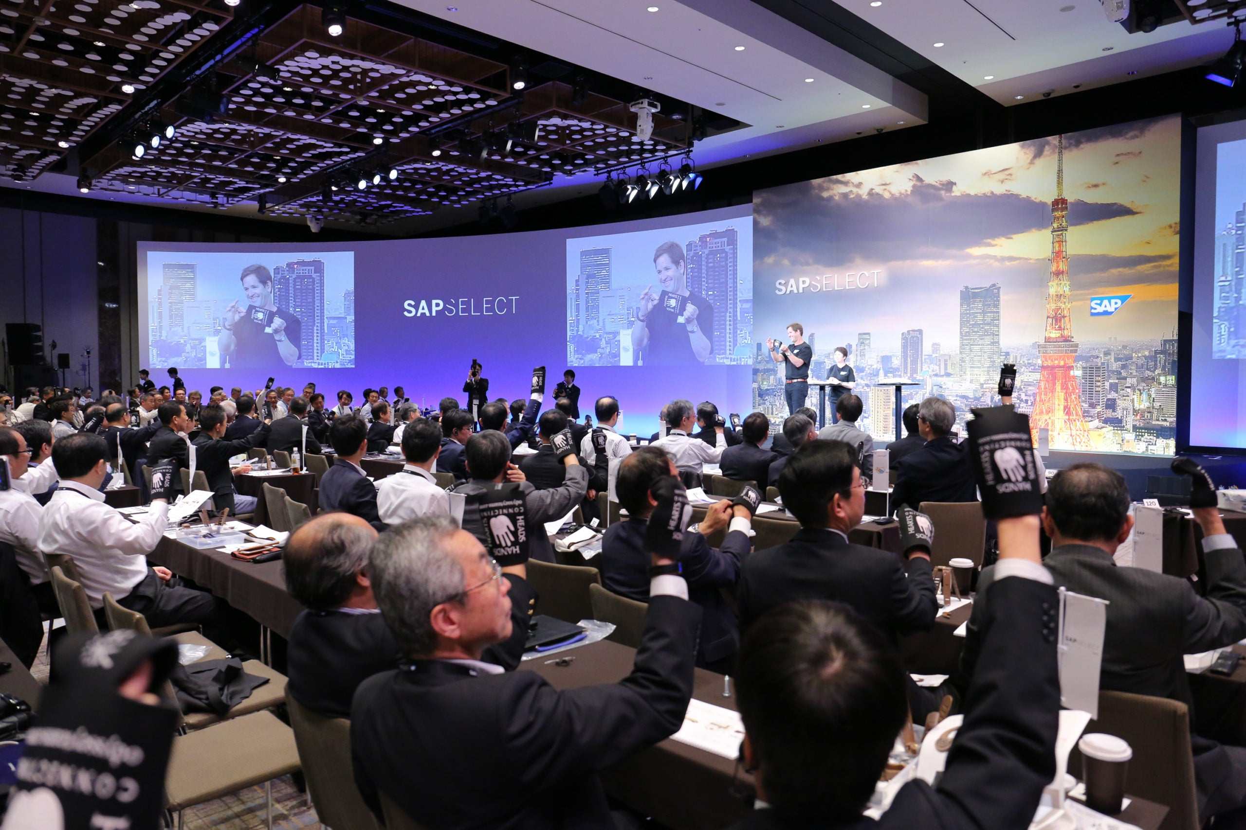 Tips For Large Group Team Building Events